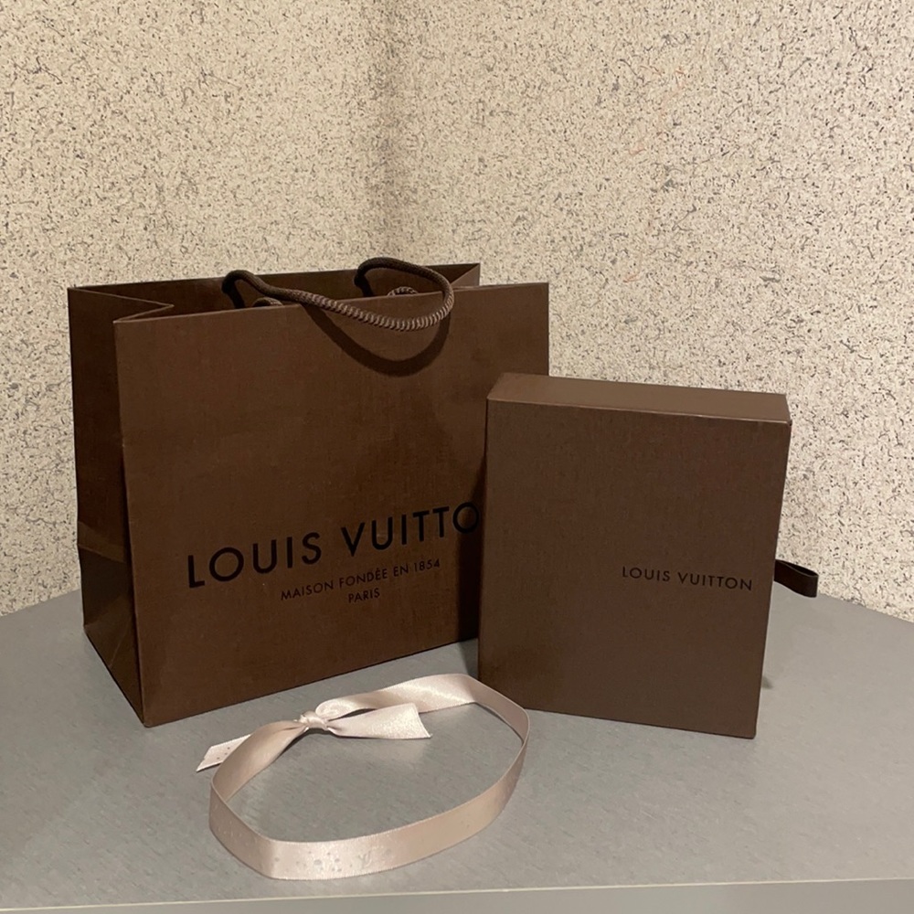 Original Louis vitton box with ribbon